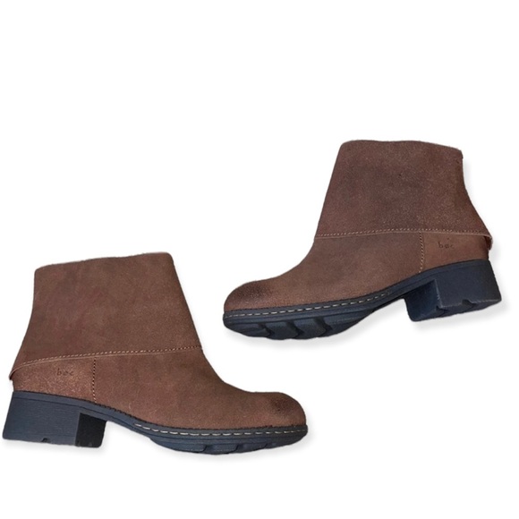 B.O.C Born Brown Leather Ankle Boots Size 8 - Picture 1 of 10